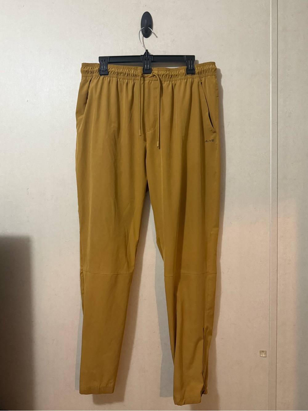 Alive Quick-Dry Athletic Jogger Pants Mustard Gold XL